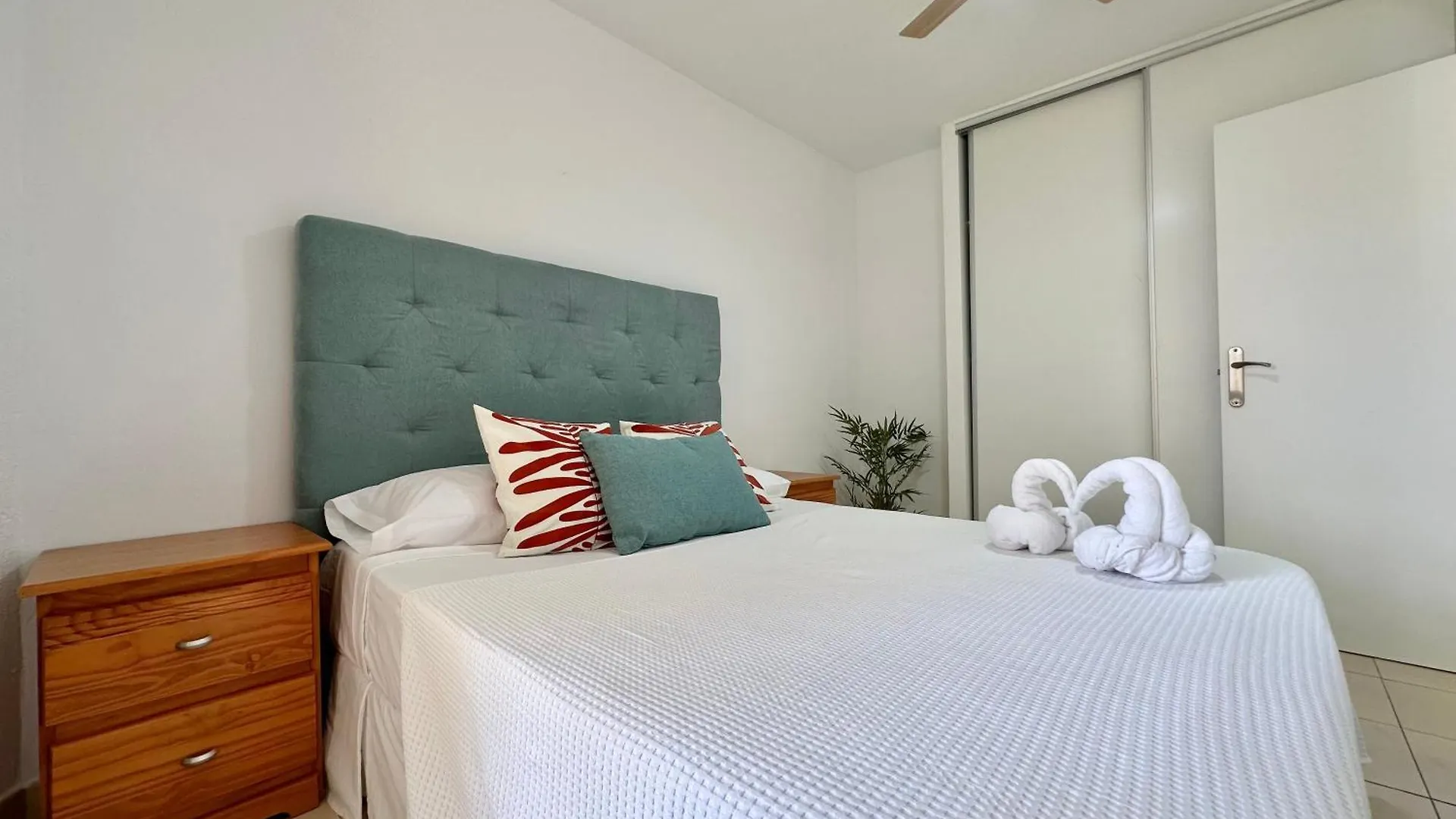 Torres De Yomely - Y1G Apartment Arona  0*, Arona (Tenerife) Spain